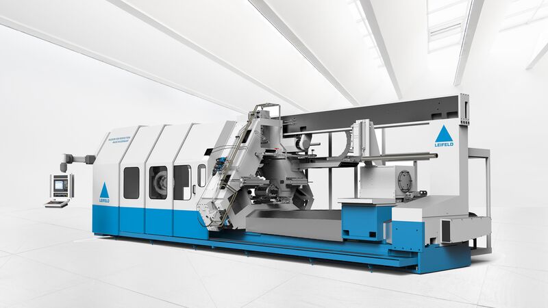Lösungen von LEIFELD für die Metallumformung. Foto: Präzisions-Drückwalzmaschine mit drei Walzen CNC-Gesteuert